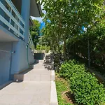 Liebevolles Mit Meerblick, Parkplatz, Garten, Grill - Haustiere Erlaubt