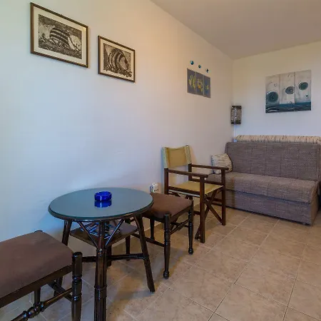 아파트 Liebevolles Mit Meerblick, Parkplatz, Garten, Grill - Haustiere Erlaubt 크리크베니카