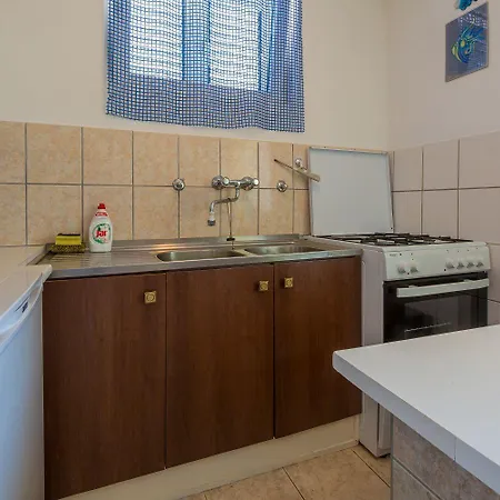 Liebevolles Mit Meerblick, Parkplatz, Garten, Grill - Haustiere Erlaubt * 크리크베니카