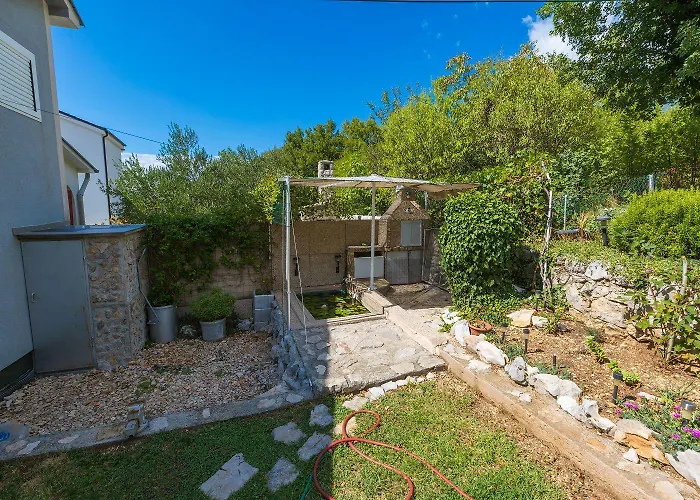 Διαμέρισμα Liebevolles Mit Meerblick, Parkplatz, Garten, Grill - Haustiere Erlaubt Crikvenica