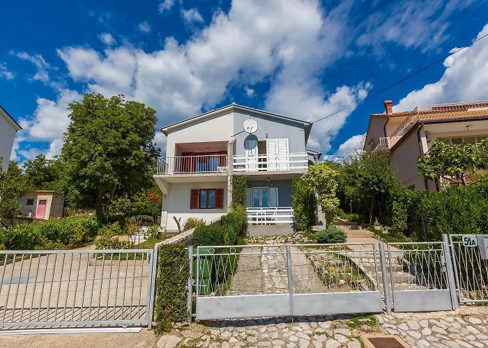 Διαμέρισμα Liebevolles Mit Meerblick, Parkplatz, Garten, Grill - Haustiere Erlaubt Crikvenica