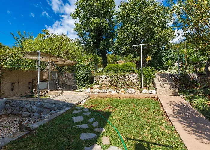 Liebevolles Mit Meerblick, Parkplatz, Garten, Grill - Haustiere Erlaubt *