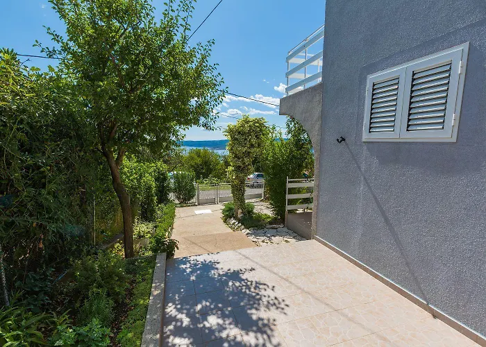 Apartman Liebevolles Mit Meerblick, Parkplatz, Garten, Grill - Haustiere Erlaubt *